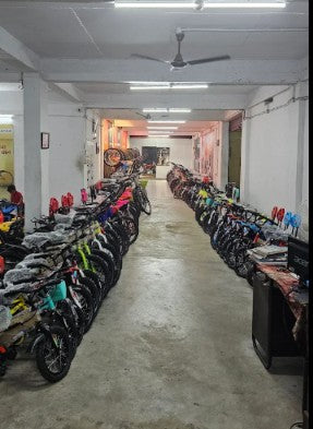 Valiyaparambil Cycles - Karukachal ,Kottayam - 9947354367